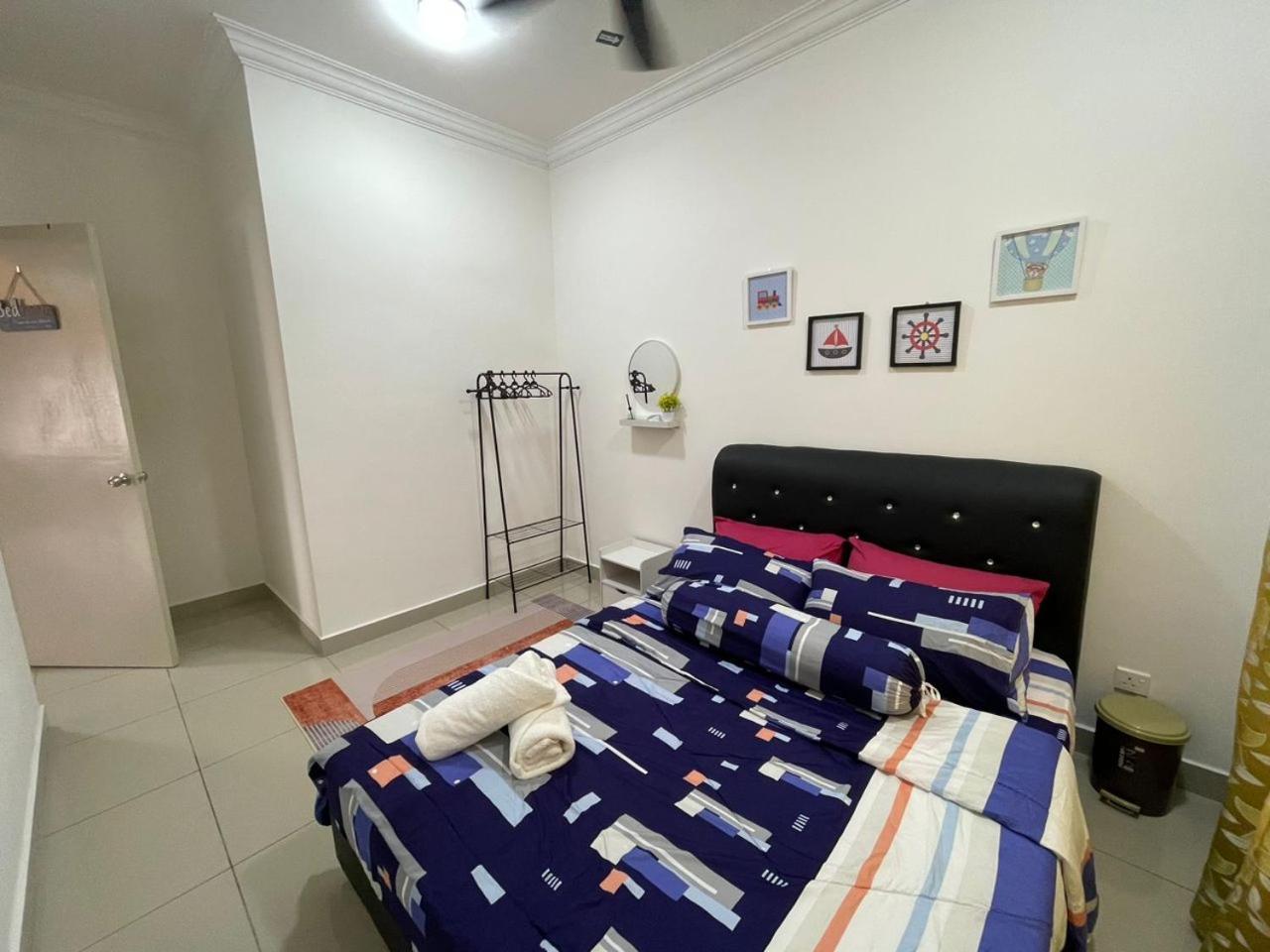 Homestay Shah Rizki@Bali Resident Melaka-Muslim Friedly Exteriör bild