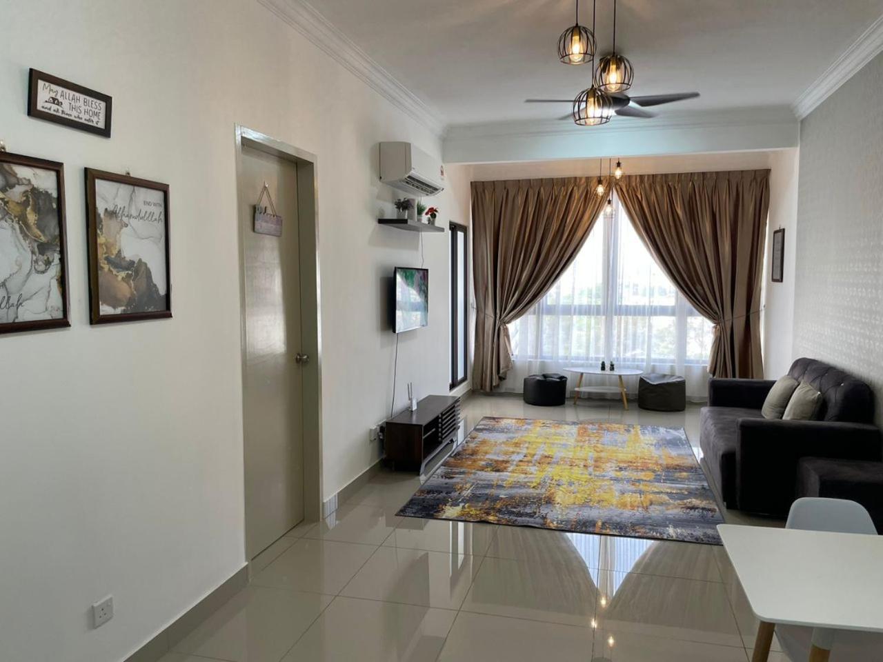 Homestay Shah Rizki@Bali Resident Melaka-Muslim Friedly Exteriör bild